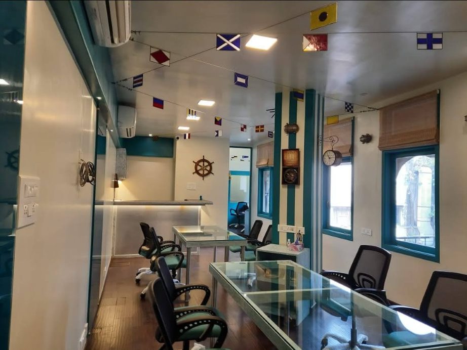 Gateway-Sailing-Lounge-2 Gateway-Sailing-Lounge-2