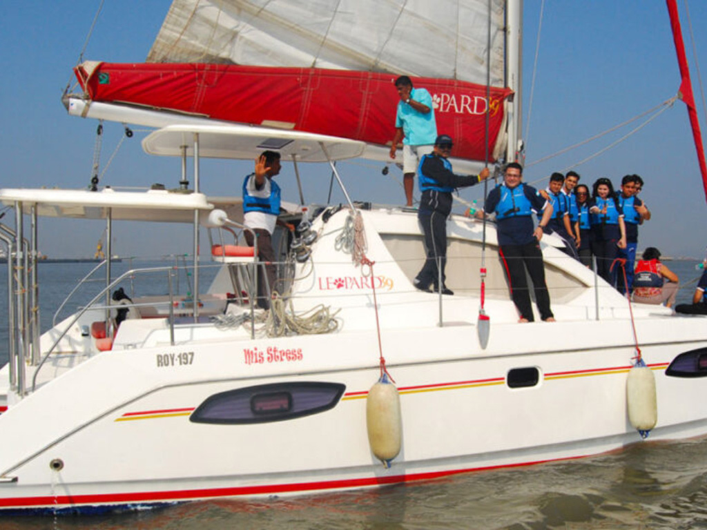 Leopard Yacht